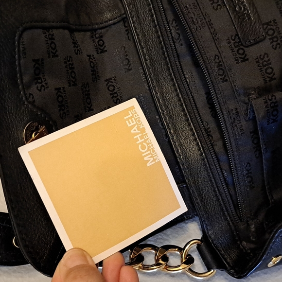 Michael Kors handbag - Picture 8 of 9